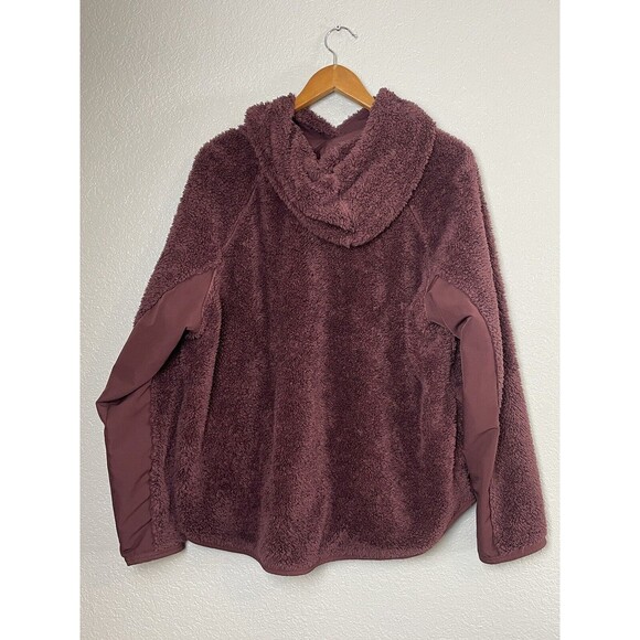 Nike Women’s Burgundy Sherpa Teddy Pullover Training Hoodie Front Pockets Sz XL - Picture 3 of 9